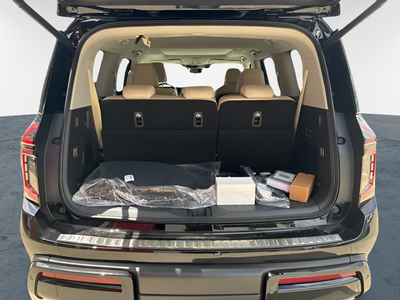 2025 Nissan Armada Platinum