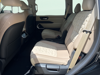 2025 Nissan Armada Platinum