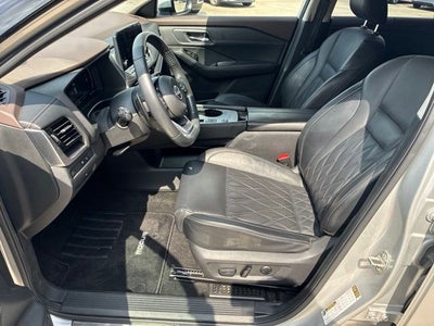 2022 Nissan Rogue Platinum