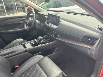 2024 Nissan Rogue Platinum