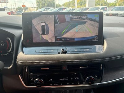 2025 Nissan Rogue Platinum