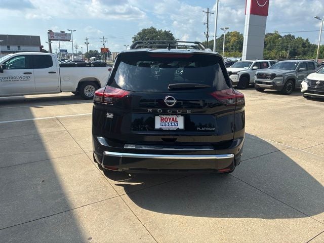 2025 Nissan Rogue Platinum