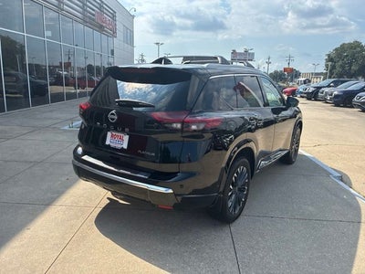 2025 Nissan Rogue Platinum