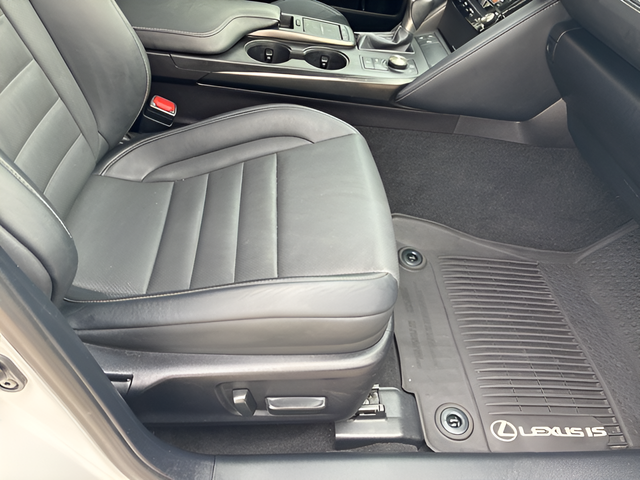 2022 Lexus IS 350 F SPORT