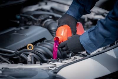 Full synthetic oil change w/ tire rotation
